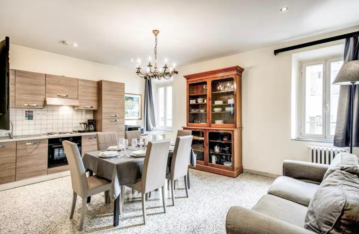 Appia Luxury Lejlighed *